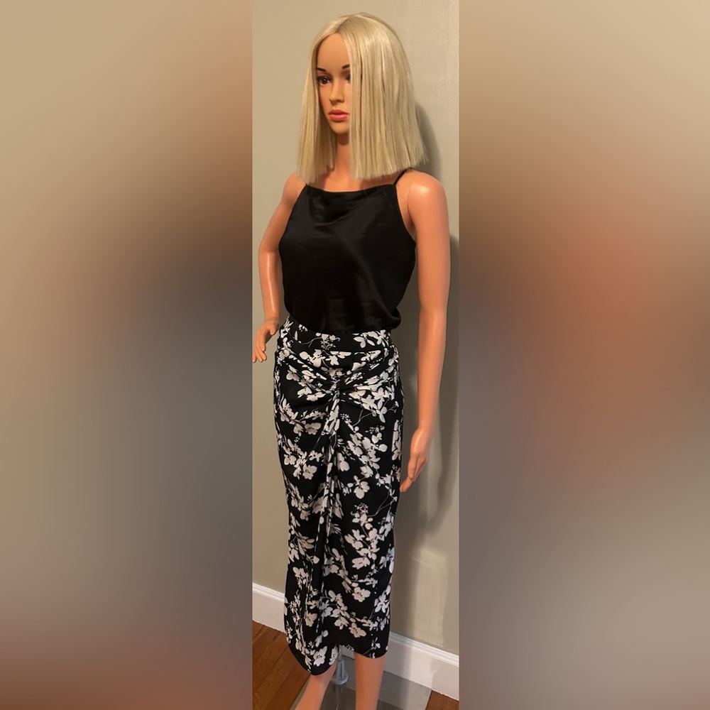 Madewell True Black Satin Cami - Picture 8 of 11